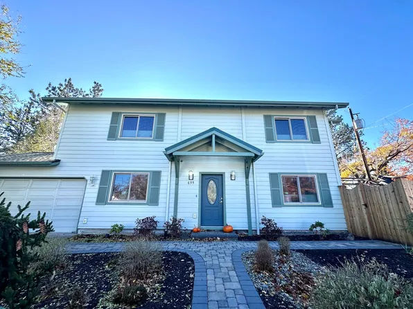 699 NW Florida Ave, Bend, OR 97703