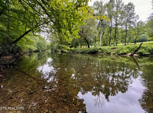 Old Genesis Rd, Crossville, TN 38571