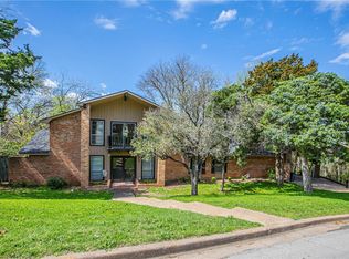 818 White Oak Dr, Woodway, TX 76712