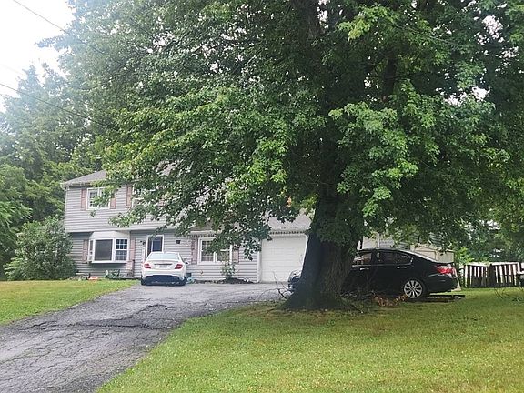 5th image of 16 Sidney Ln