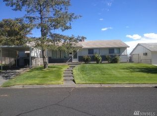 427 N Earl Rd, Moses Lake, WA 98837