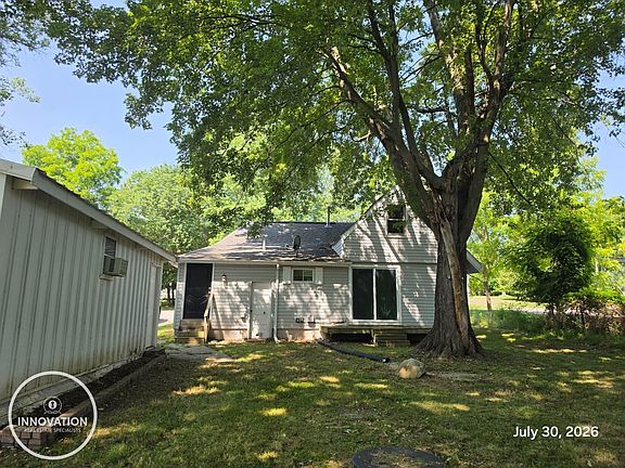 2nd image of 536 N Blacks Corners Rd