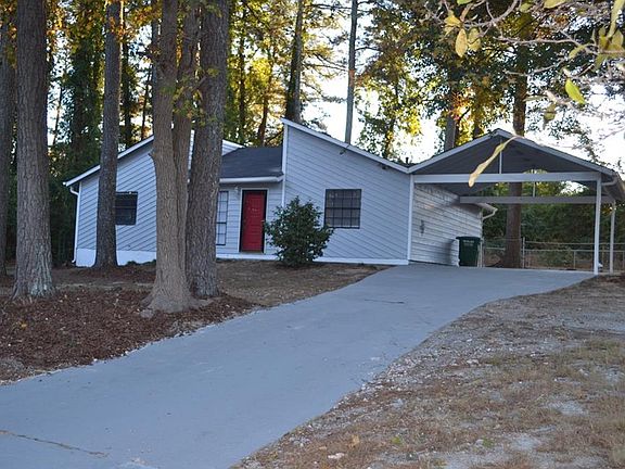 2nd image of 1047 Wayne Dr