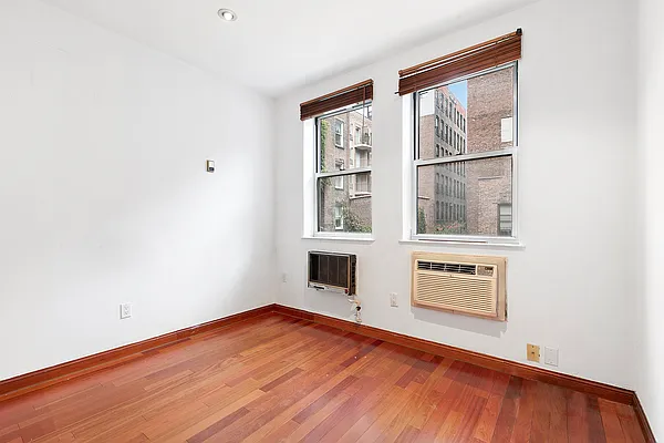 Rented by Corcoran | media 14