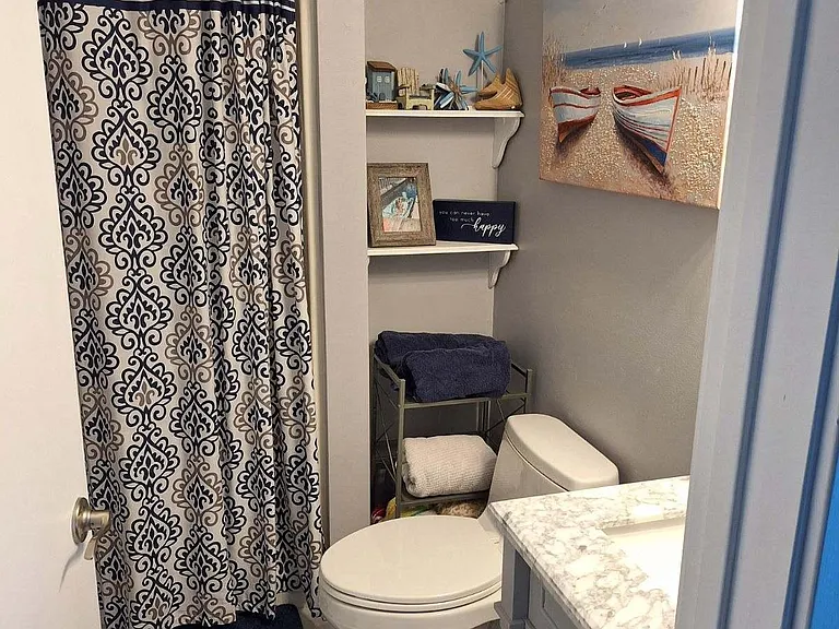 6 N Adams Ave #3 — Photo 8