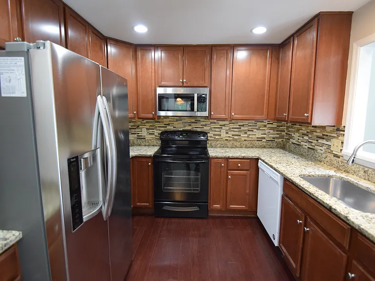 12616 Victoria Station Ct — Photo 5