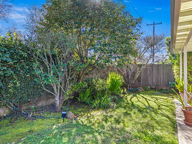 4905 Rhoads Ave — Photo 31