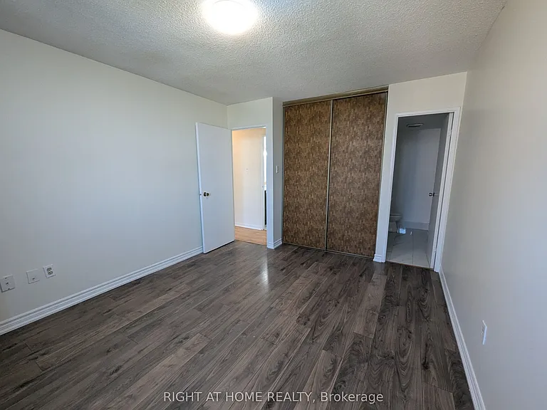 1615 Bloor St N #708 — Photo 10