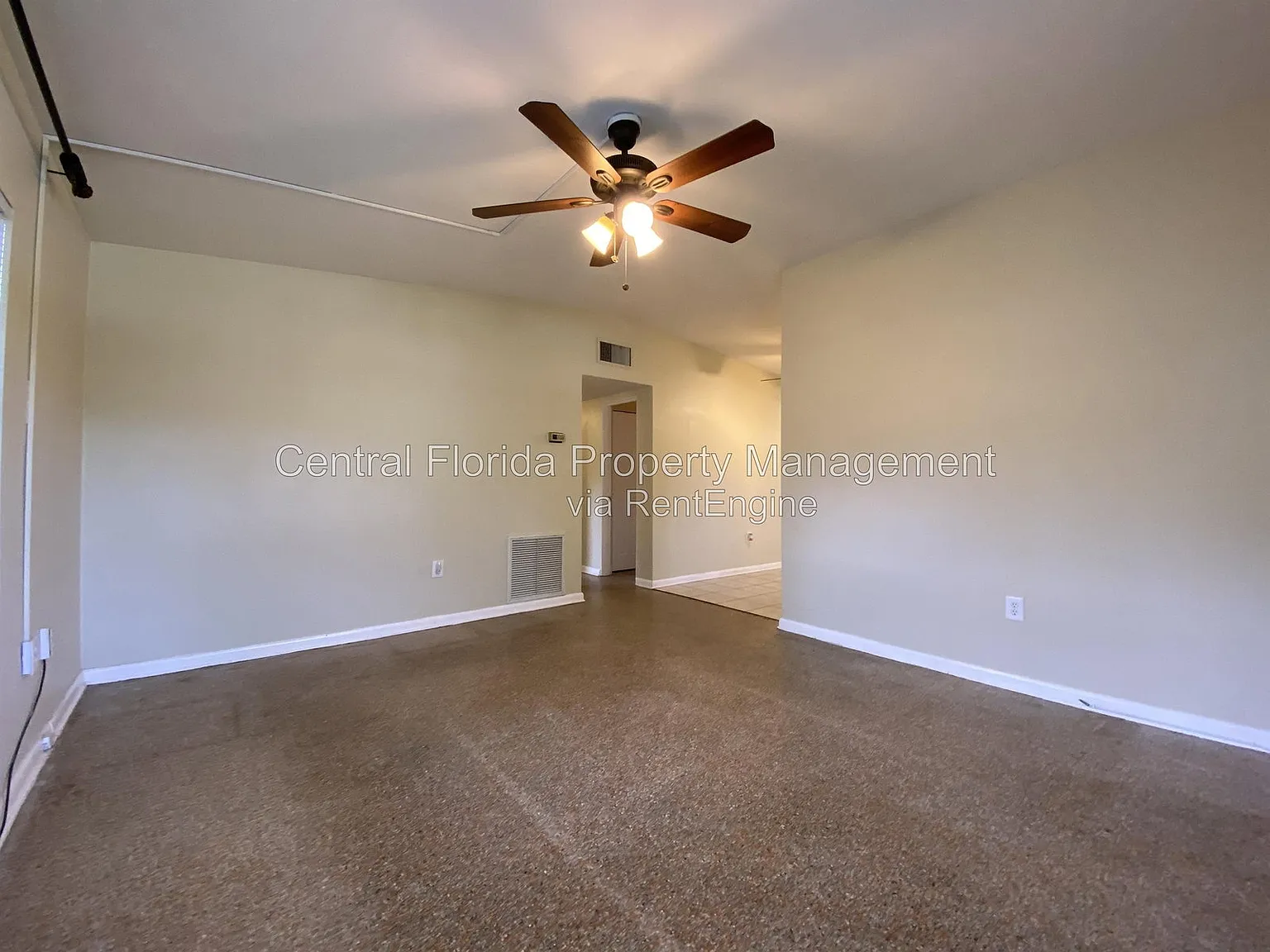 3 bed, 2.0 bath, 1212 sqft, $2,049 — Photo 3