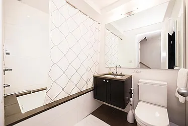 Rented by Level Group