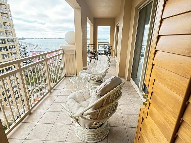 1111 Ritz Carlton Dr #1404 — Photo 21