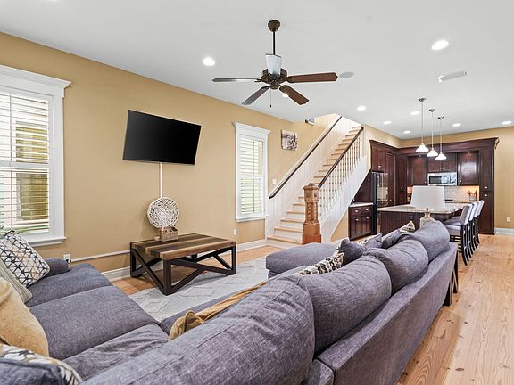 5th image of 412 Sailhouse Way