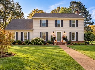 700 Lancelot Ln, Collierville, TN 38017