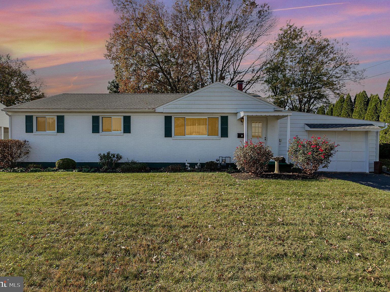 3 Cedarhurst Ln, Camp Hill, PA 17011 | Zillow