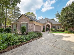 39 N Manorcliff Pl, Spring, TX 77382