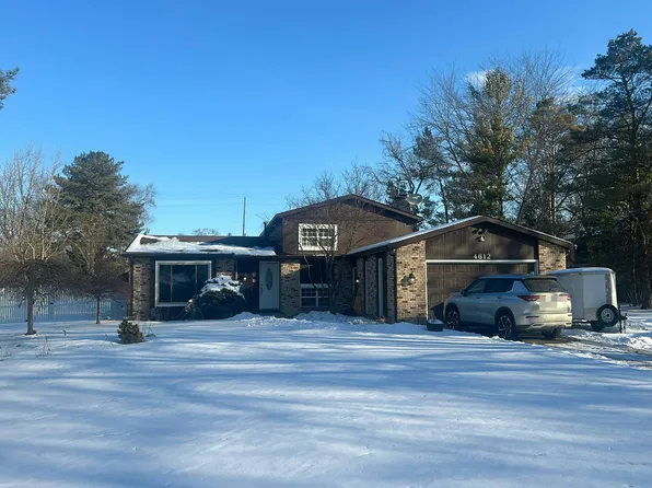 4612 Crutchfield Dr, Saginaw, MI 48638