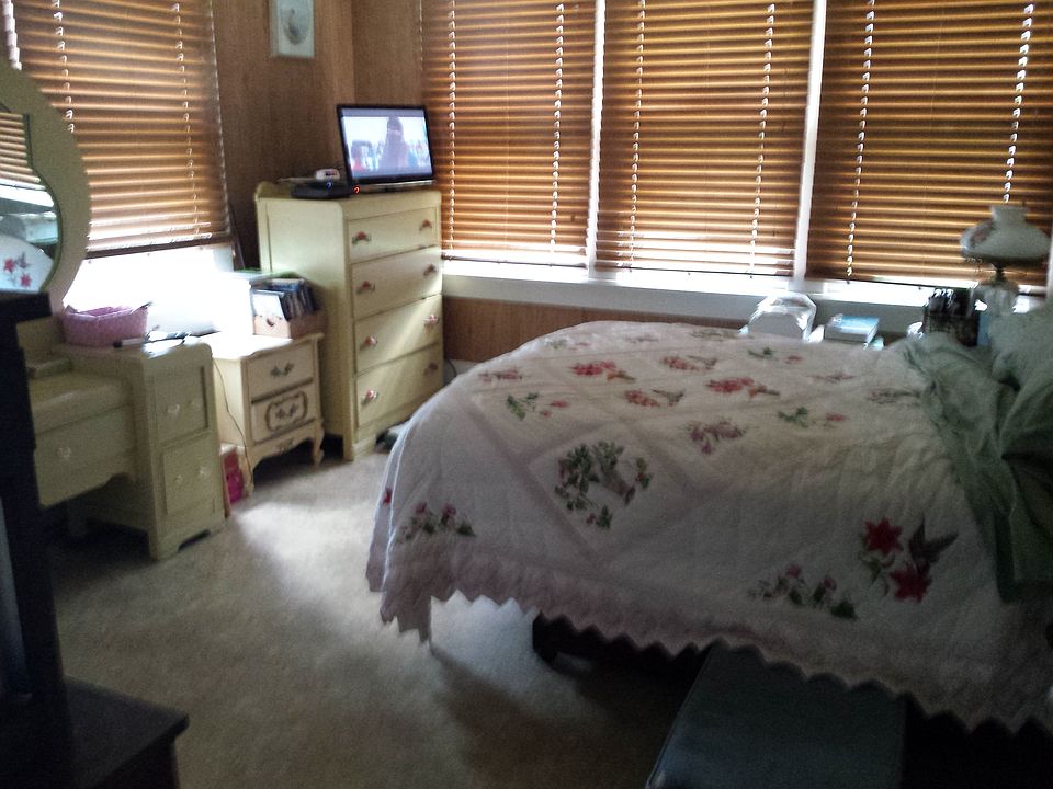 Bedroom #1