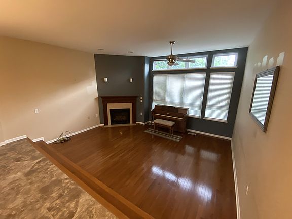2nd image of 8408 Franklin Blvd