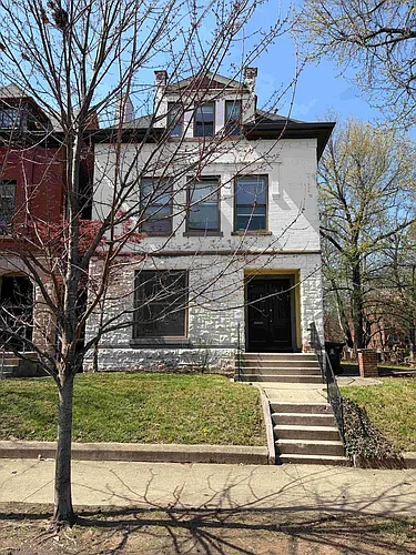 1702 S 2nd St Photo 1