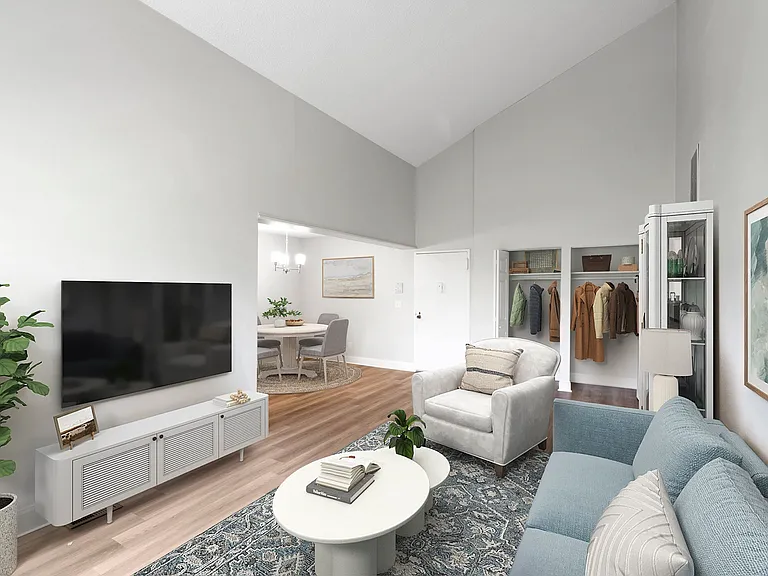 Lake Shore Park Apartments — Photo 7