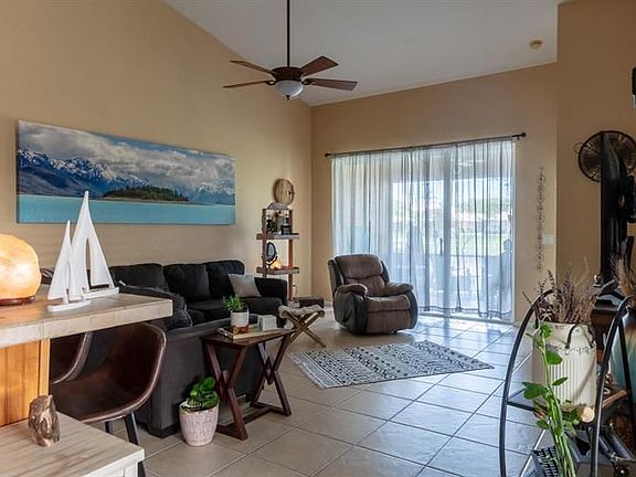 4th image of 219 Coral Trace Ln