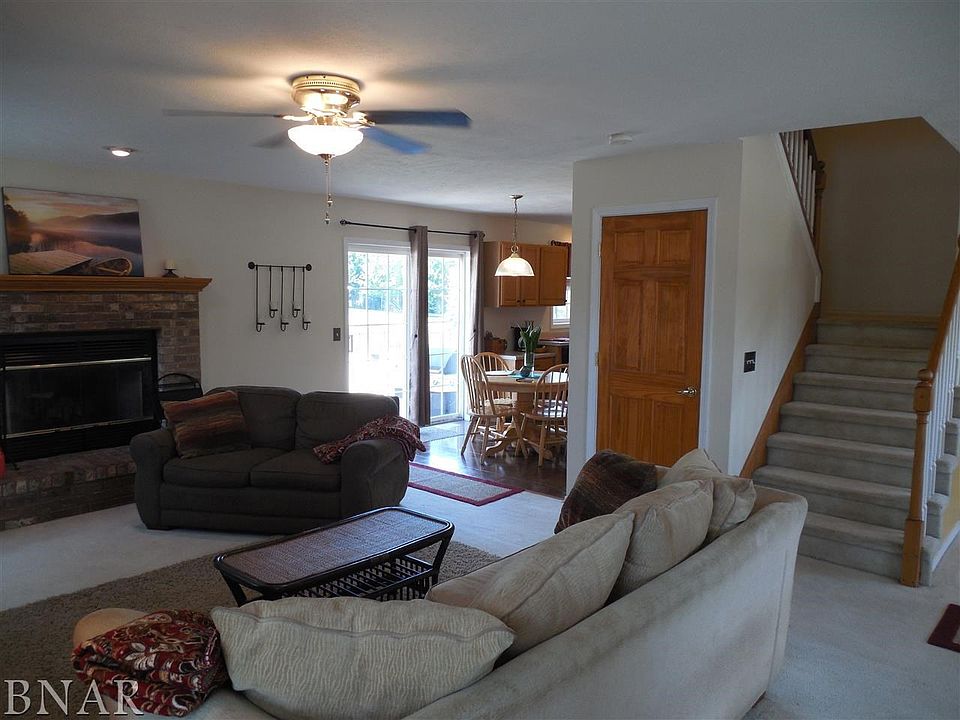 601 Park Ct, Heyworth, IL 61745 Zillow