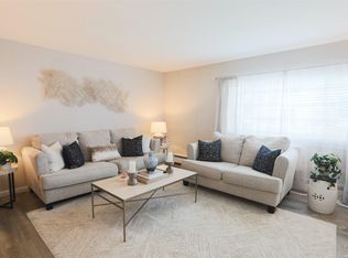 30 Richmond Blvd UNIT 3B, Ronkonkoma, NY 11779