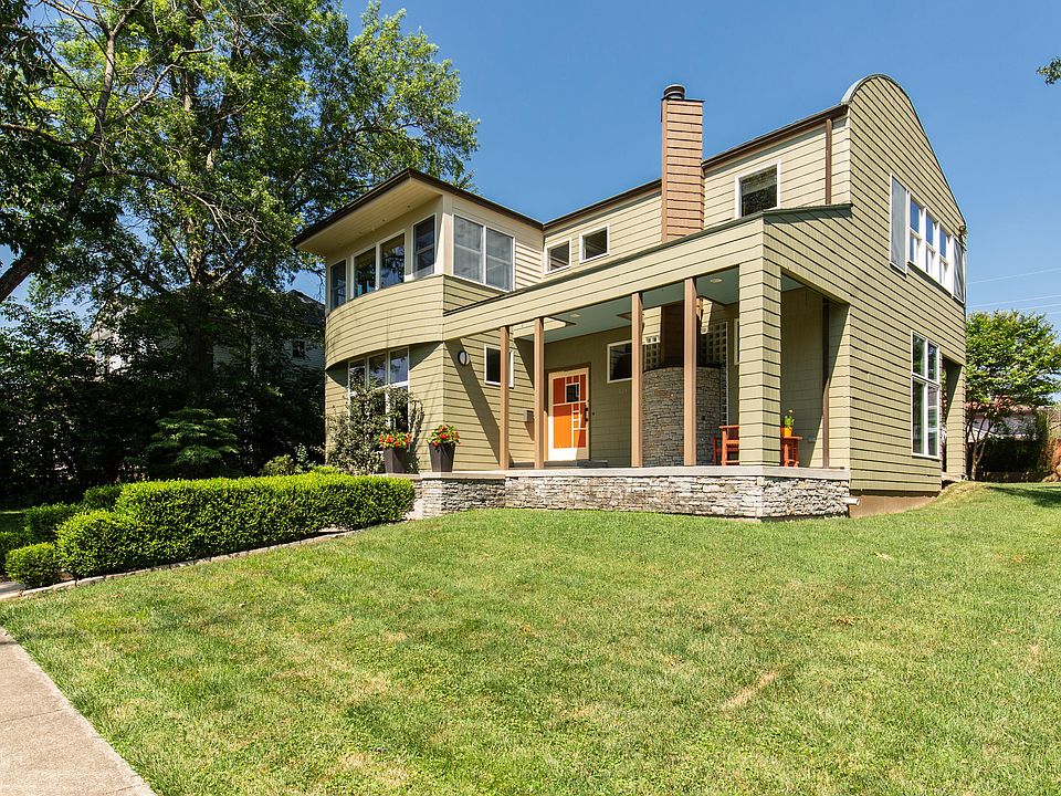 1st image of 613 Brown Ave