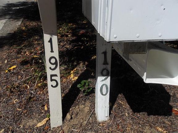 5th image of 190 Oakwood Ln