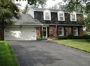 5645 Olde Post Rd, Sylvania, OH 43560