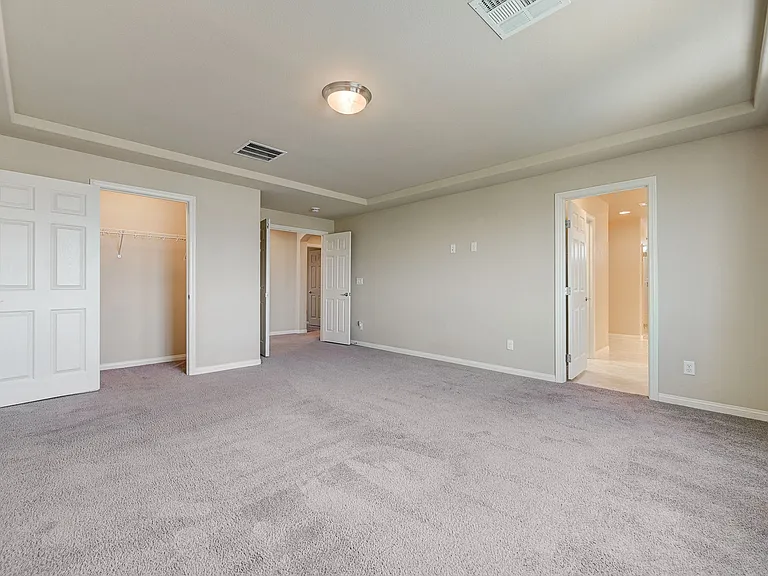 706 Eros Ct — Photo 37