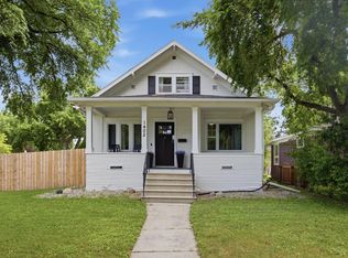 1402 8th Ave S, Fargo, ND 58103