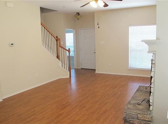 3rd image of 10969 Caldwell Ln