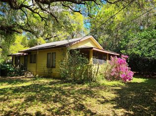 107 E McClendon St, Lady Lake, FL 32159