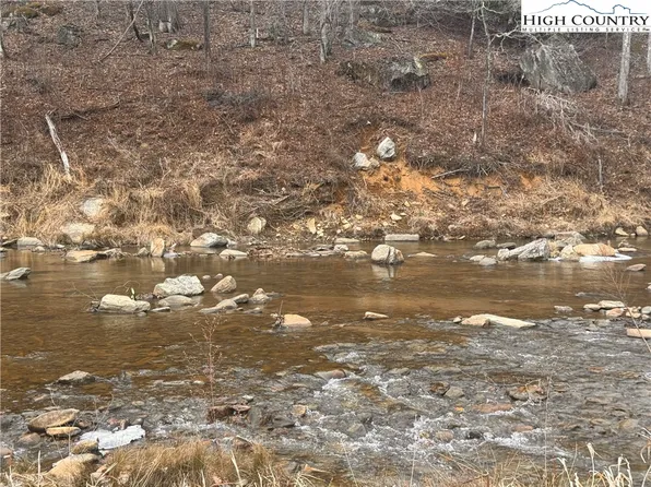 13 Water Sound Drive, Elk Park, NC 28622