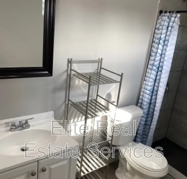 6375 Osler St — Photo 9