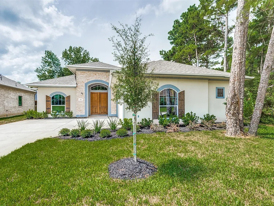 144 Monterrey Rd