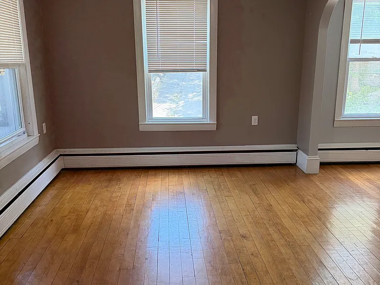 76 Heywood St #2 — Photo 12