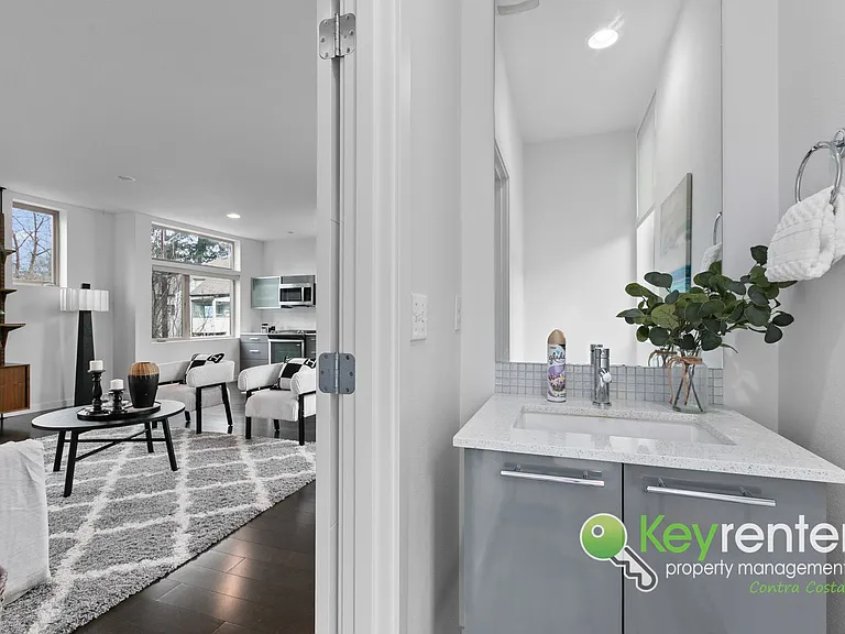 2514 S Washington St — Photo 21