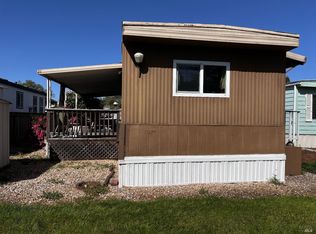 132 Walnut Cir, Rohnert Park, CA 94928