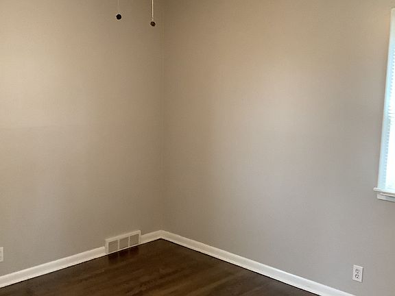 4th image of 3480 S 82nd St APT 1