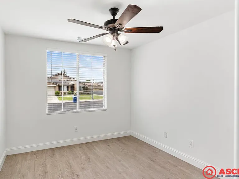 5905 Oneida Falls Dr — Photo 18