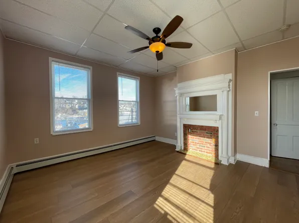 135 Burhans Ave Floor 2, Yonkers, NY 10701