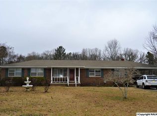 903 County Road 352, Trinity, AL 35673