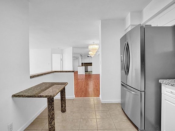 4th image of 3530 Mystic Pointe Dr APT 1812