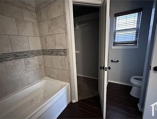 2nd image of 4307 Hank Dr
