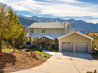 881 Canyon Creek Dr, Glenwood Springs, CO 81601