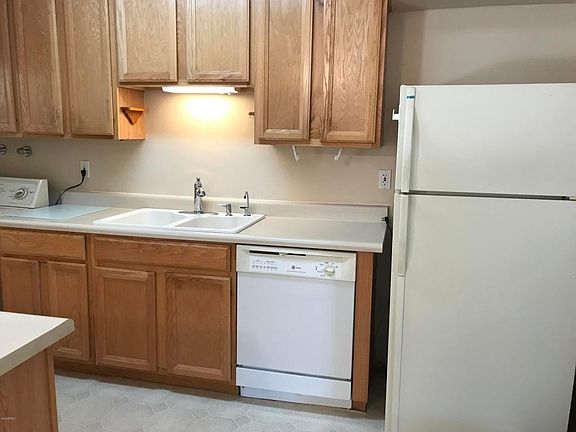 3rd image of 8211 E Palm Ln