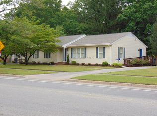 825 Riverside Dr, Salisbury, MD 21801