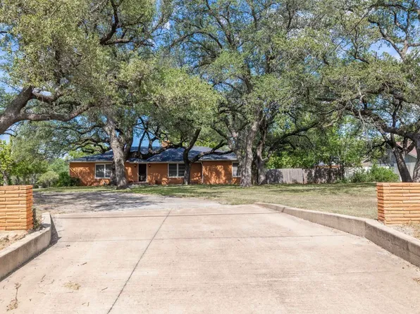 3200 Austin Ave, Brownwood, TX 76801